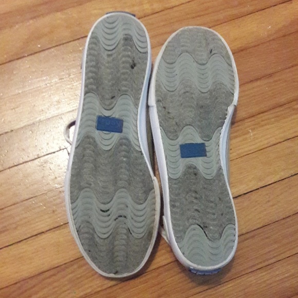 Keds eos Metallic Gold Sneaker Limited Edition - Picture 8 of 8